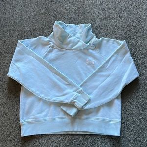Under armor sweatshirt